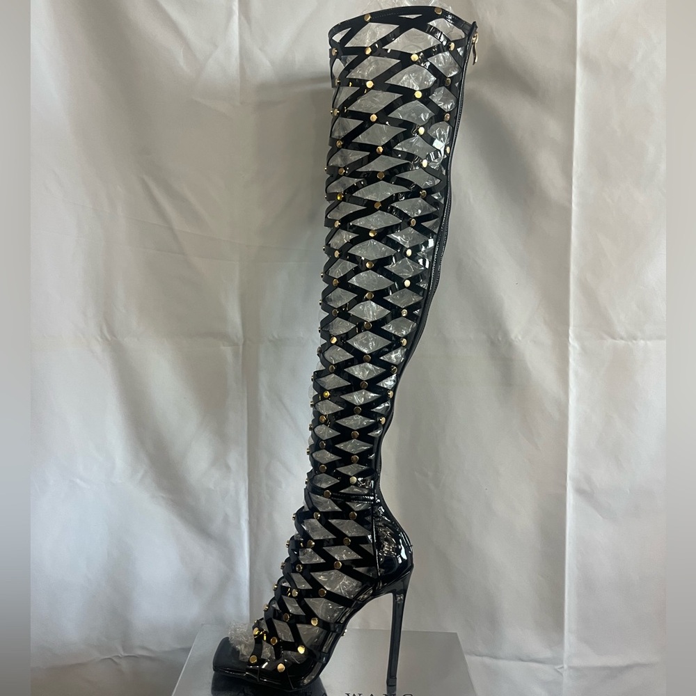 Azalea Wang Ravishing Caged Sandal - Picture 4 of 12